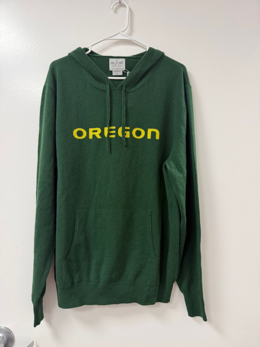 Oregon DUCKS Cashmere Hoodie - Size Large